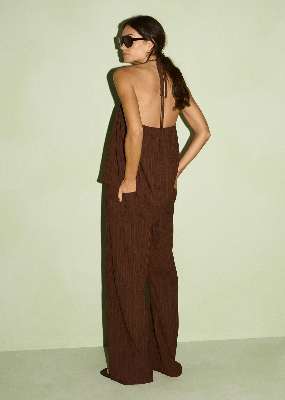 Textured Drawstring Pant in Chocolate