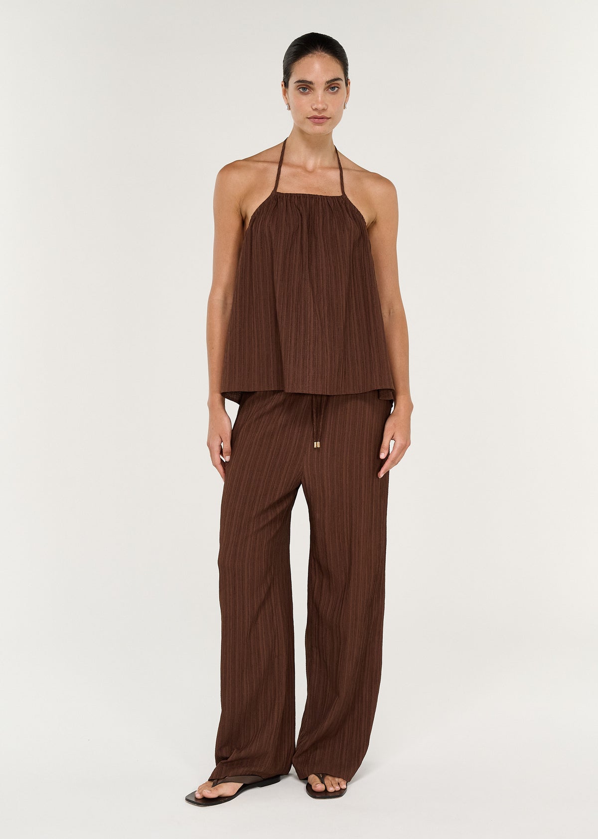 Textured Drawstring Pant in Chocolate