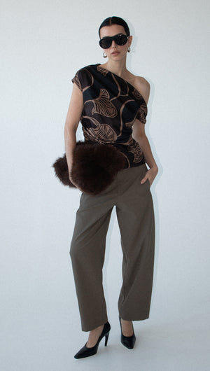 Abstract Leaf Print One Shoulder Top