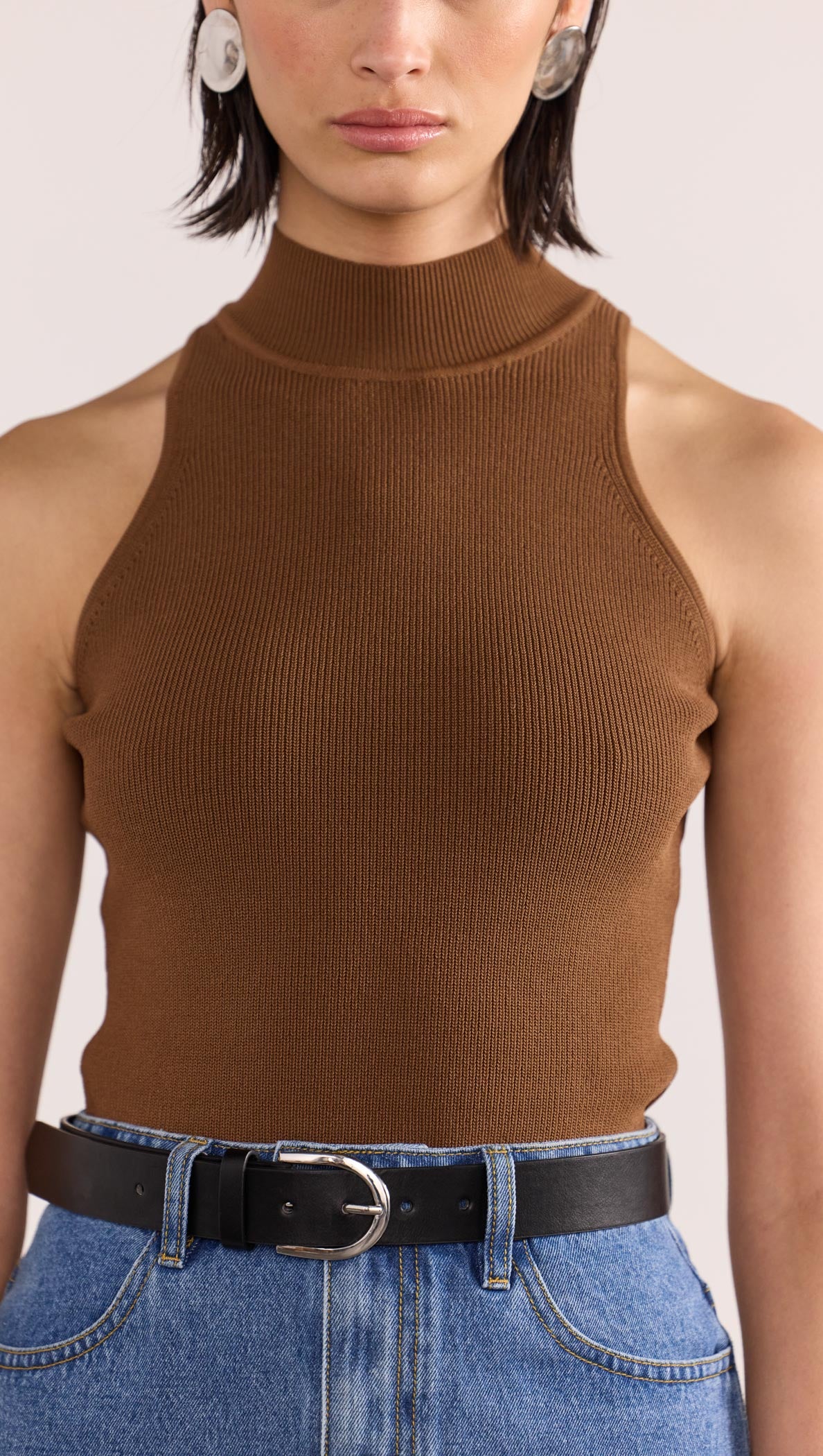 UMA HIGH NECK KNIT TOP