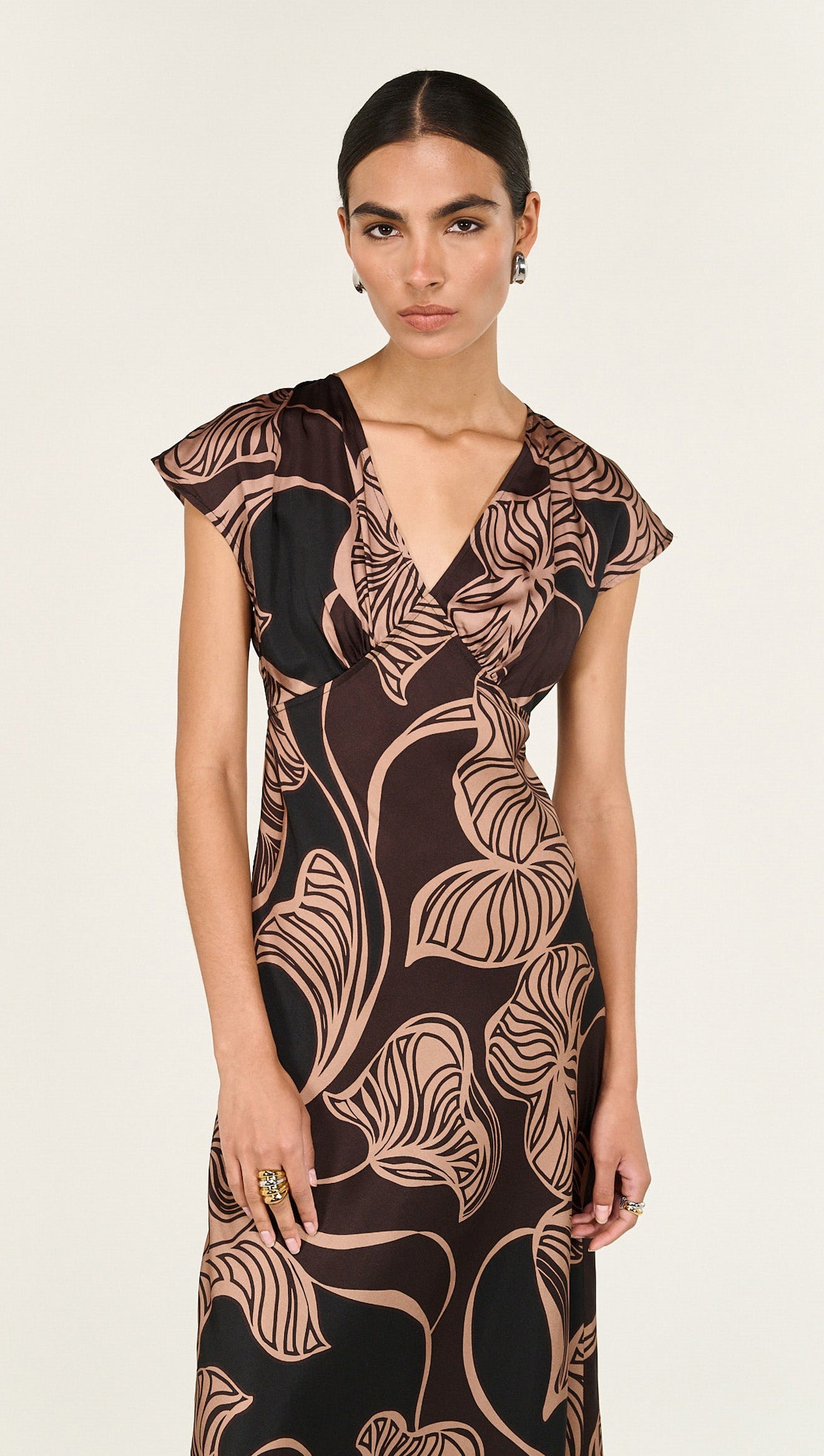 Staple The Label ULLA Bias MAXI Dress Abstract LEAF / M
